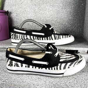 Blue Fin Breeze Zebra Print Sequins Boat Shoes Size 3